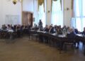 Radni przeciwko obniżce pensji prezydentowi Radomia